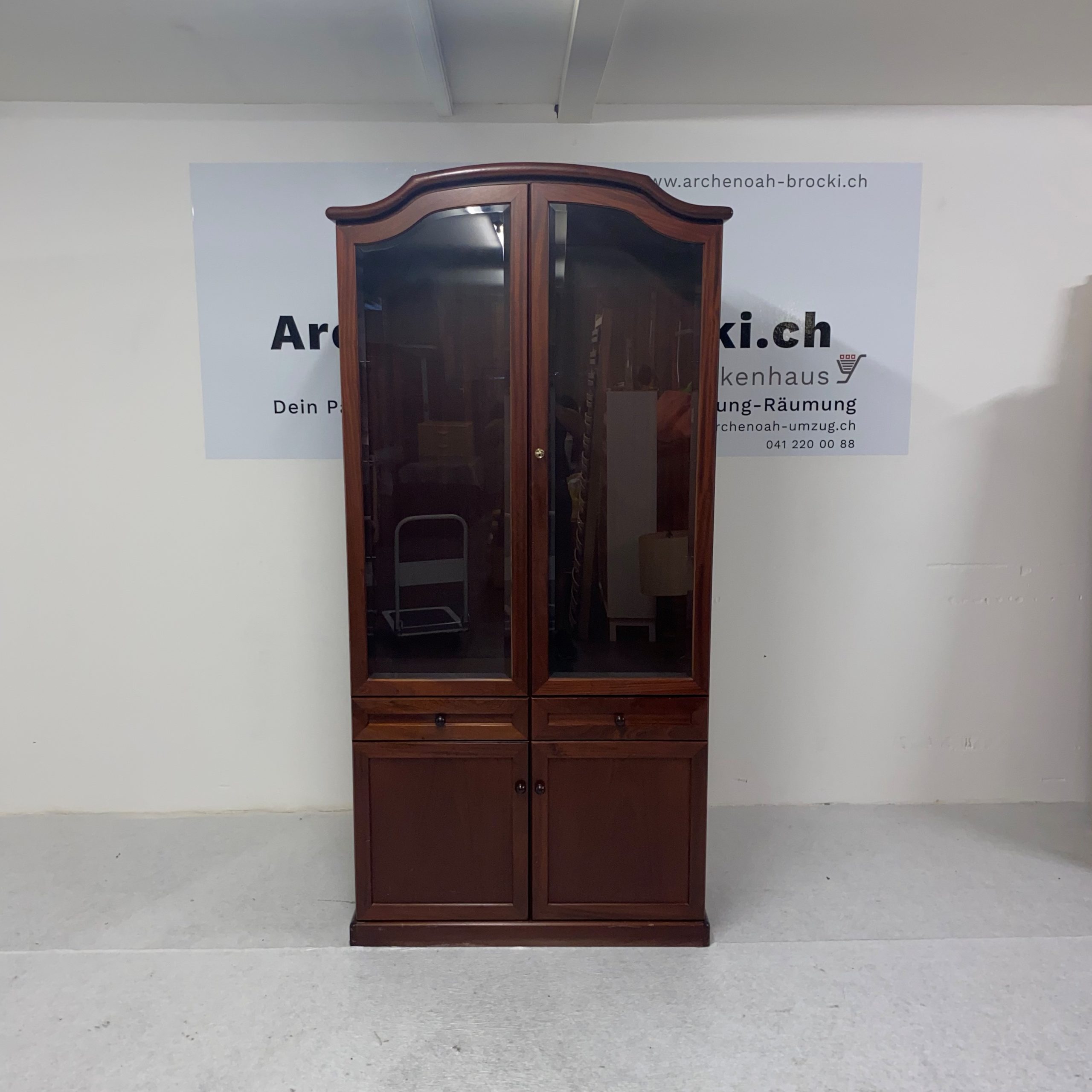Antike Holzvitrine - Archenoah-Brocki.ch